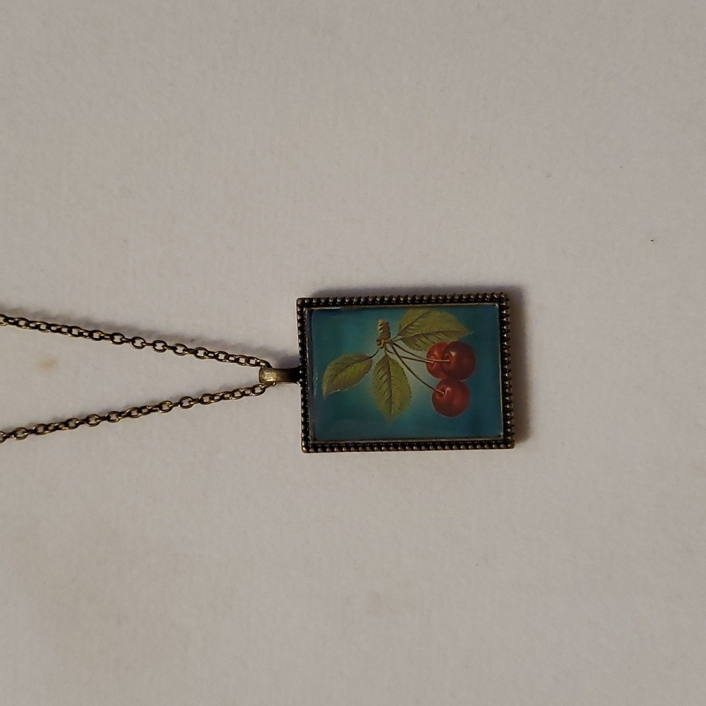 Lavishy Vintage Inspired Necklace